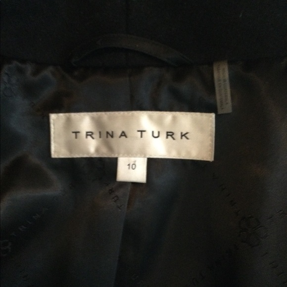 *SOLD*. TRINA TURK Ali black wool wrap coat 10 - Picture 8 of 8